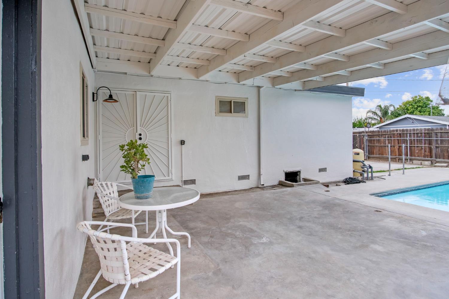 311 Cowell Avenue