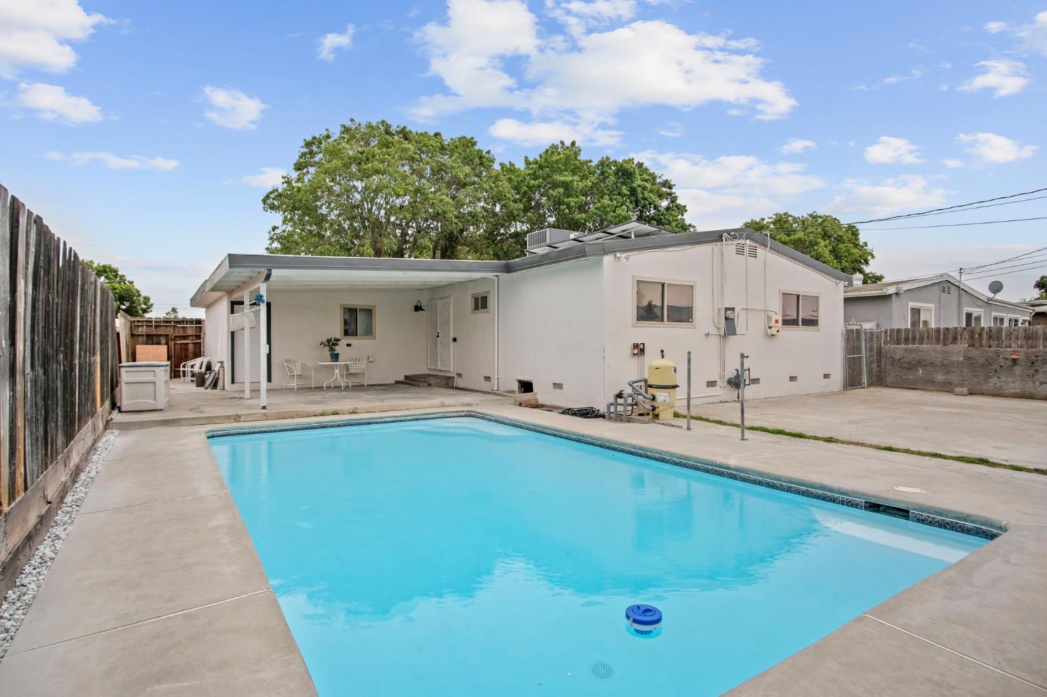 311 Cowell Avenue