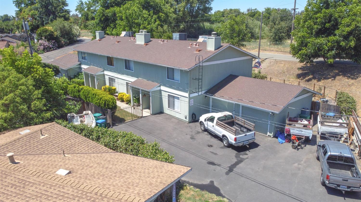 3353 Telegraph Avenue