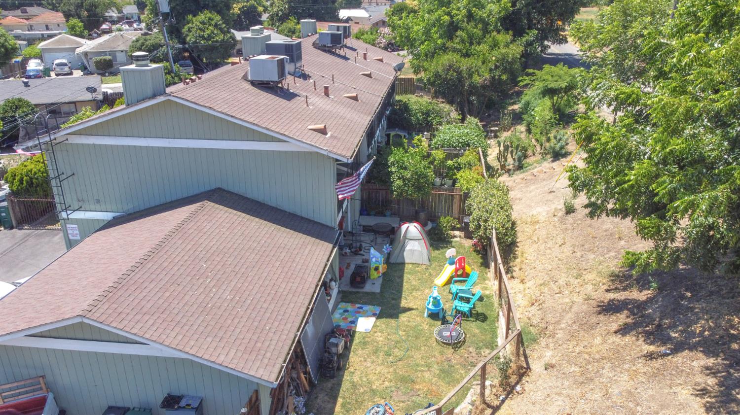 3353 Telegraph Avenue
