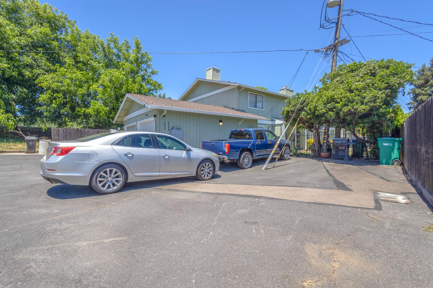 3353 Telegraph Avenue