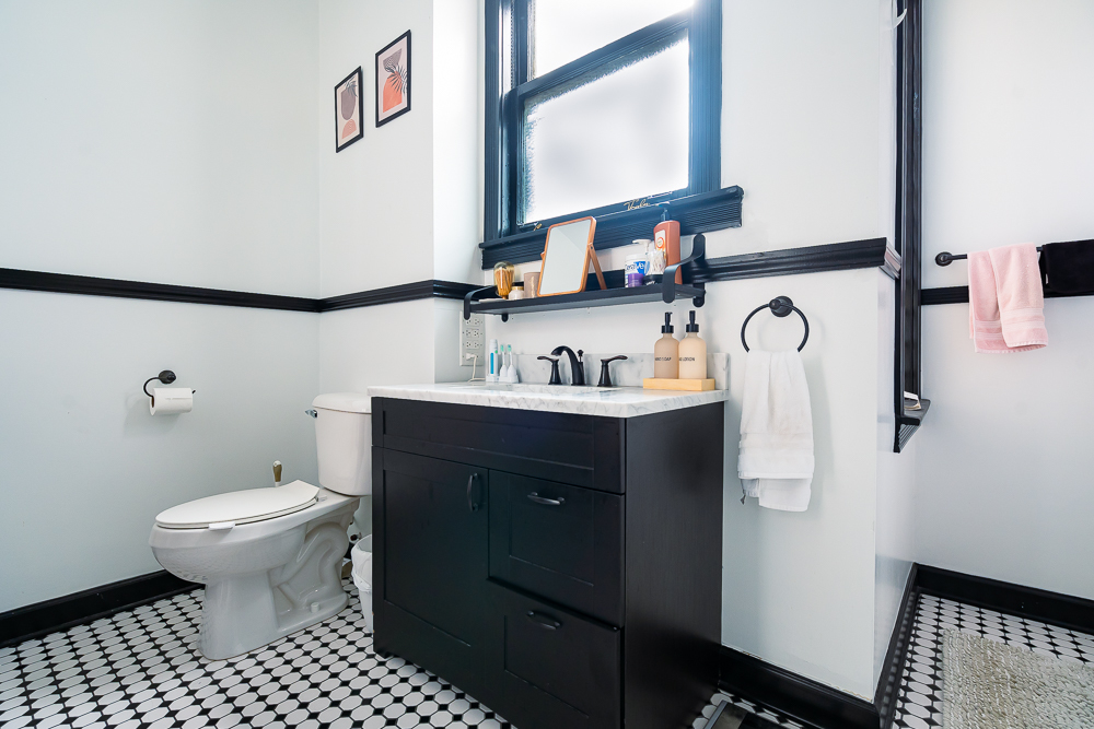 2643 N Clybourn Avenue Unit: 2