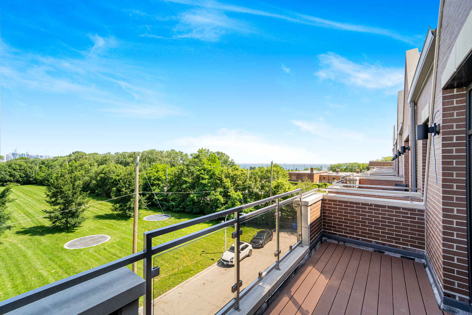 3901 S Lake Park Avenue