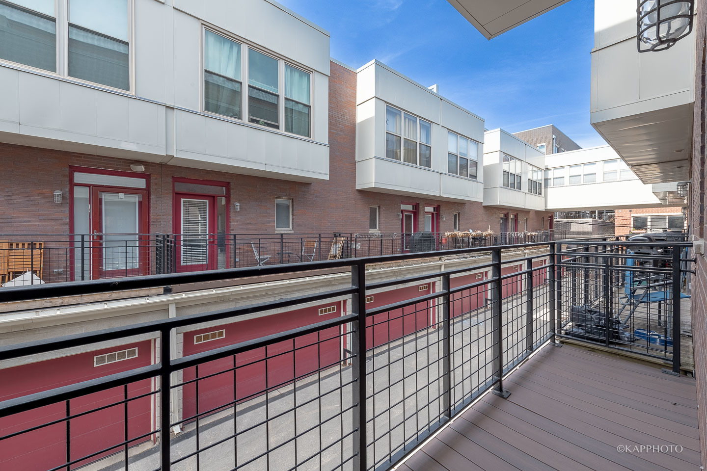 1234 W Monroe Street Unit: 5
