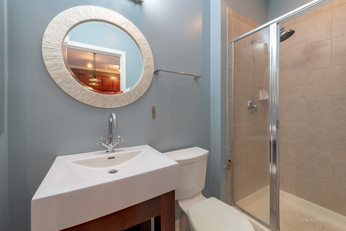 1234 W Monroe Street Unit: 5