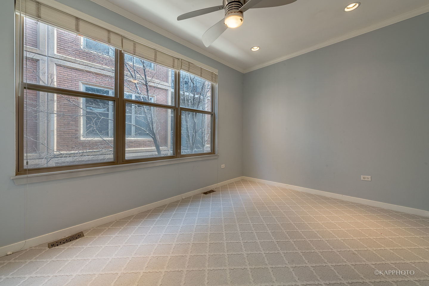 1234 W Monroe Street Unit: 5