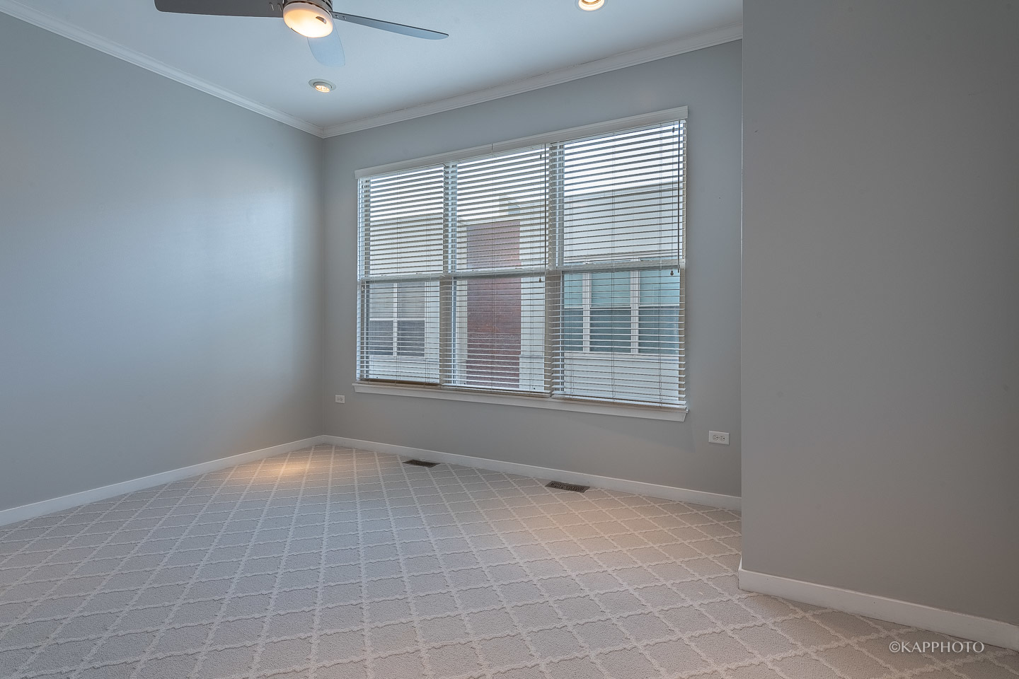 1234 W Monroe Street Unit: 5