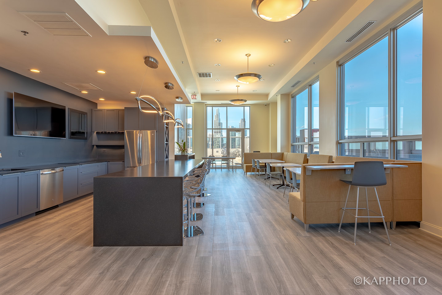 1841 S Calumet Avenue Unit: 1706