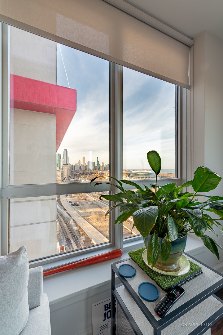 1841 S Calumet Avenue Unit: 1706