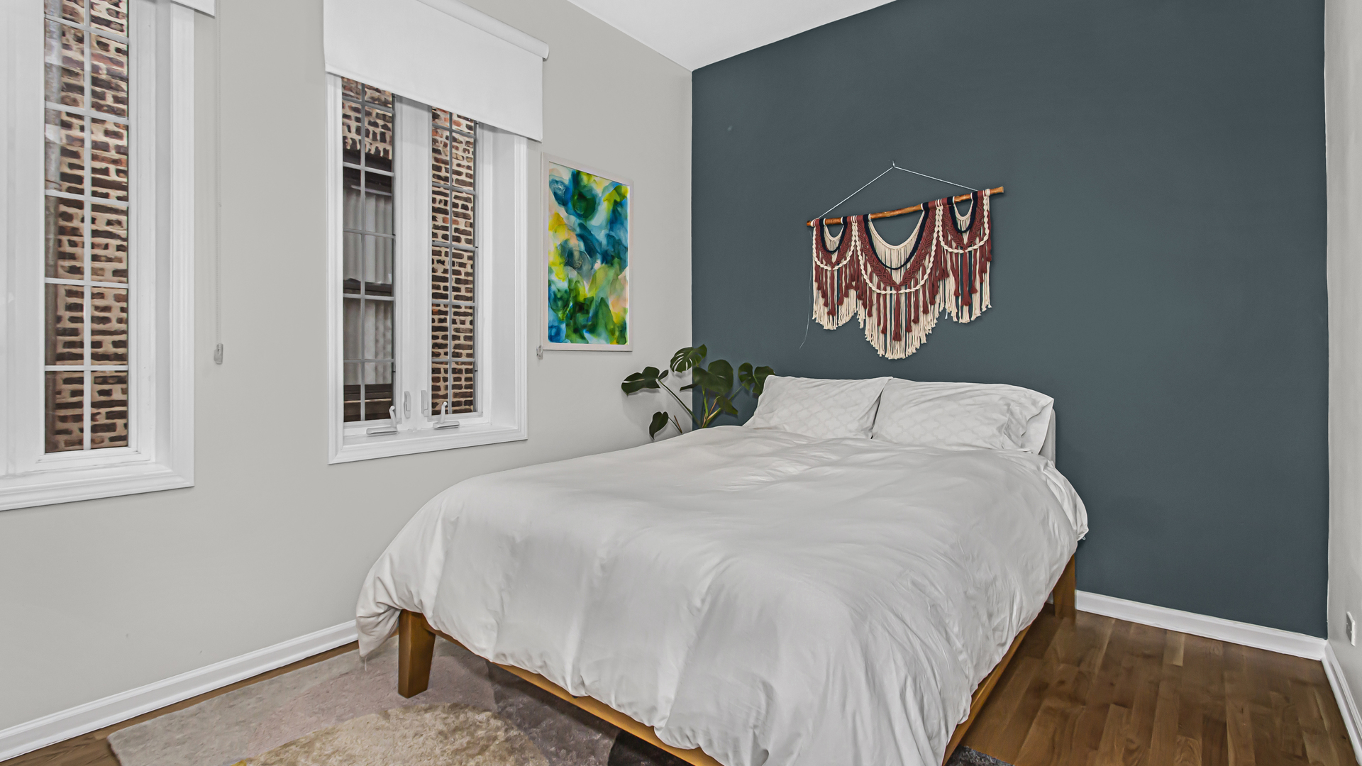 1013 S Claremont Avenue Unit: 3