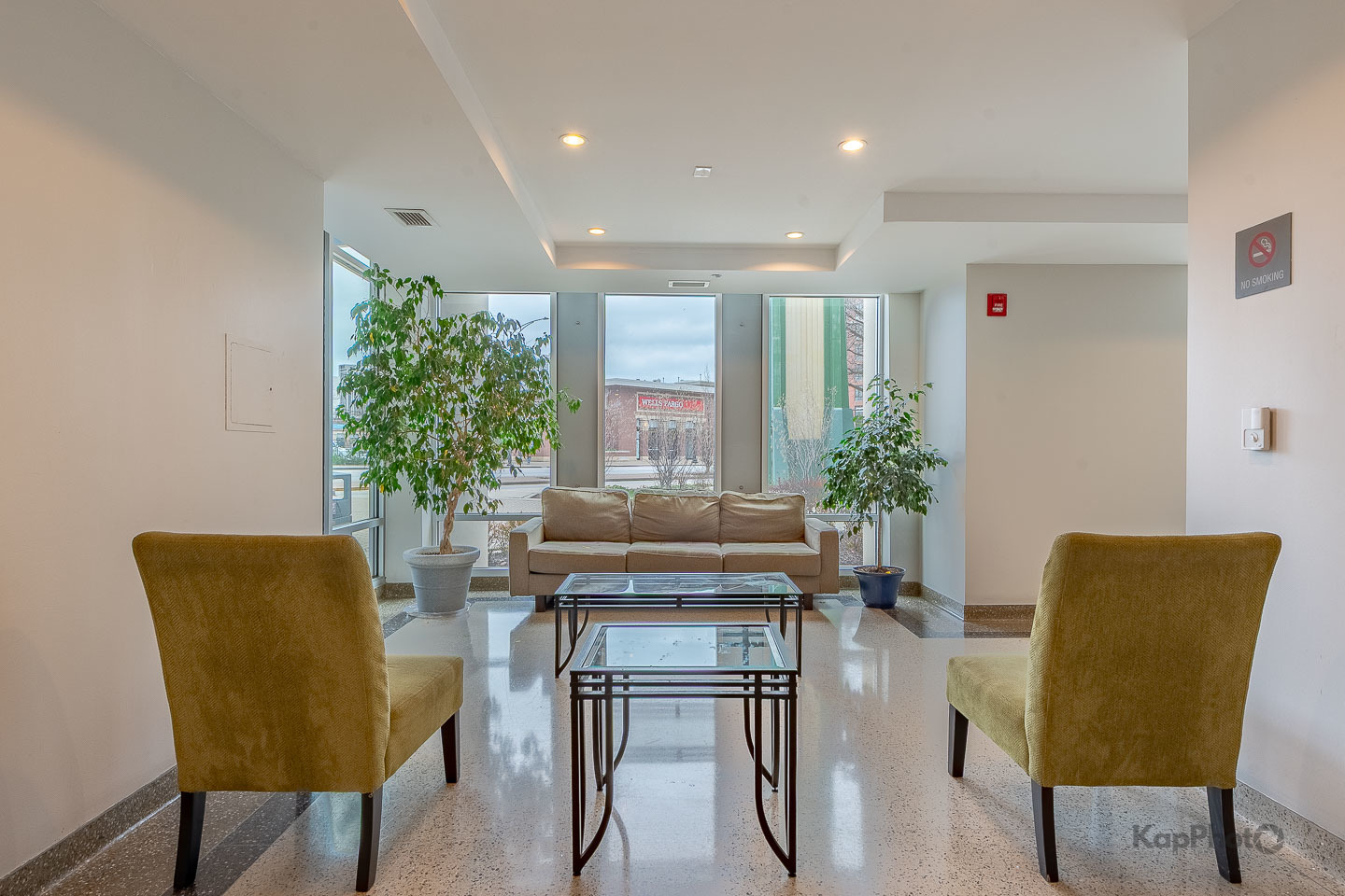 437 W Division Street Unit: 505