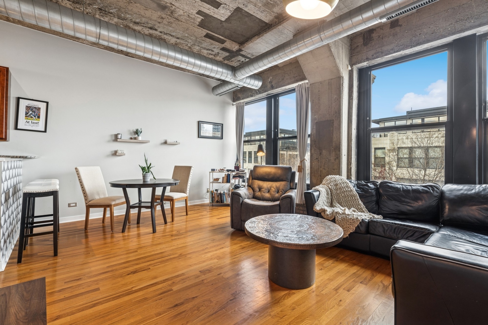 1069 W 14th Place Unit: 333