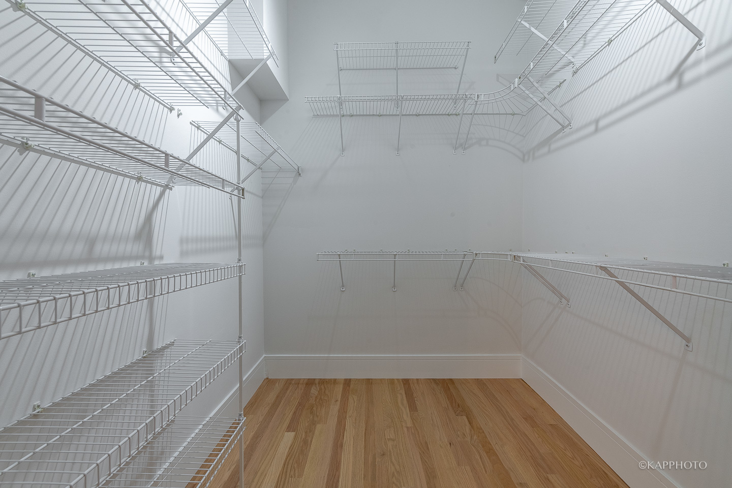 1000 W Adams Street Unit: 201