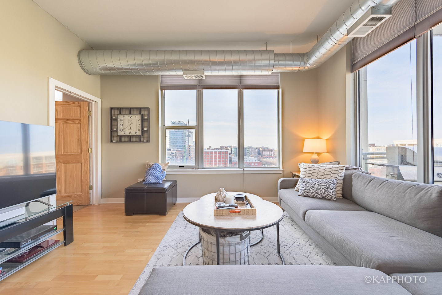 901 W Madison Street Unit: 921