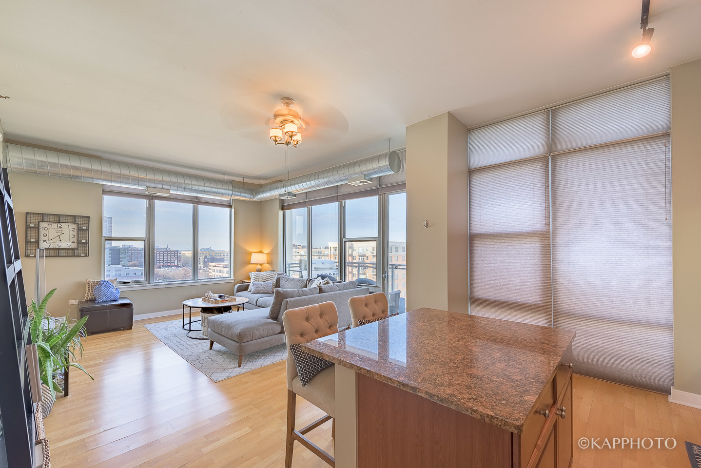 901 W Madison Street Unit: 921