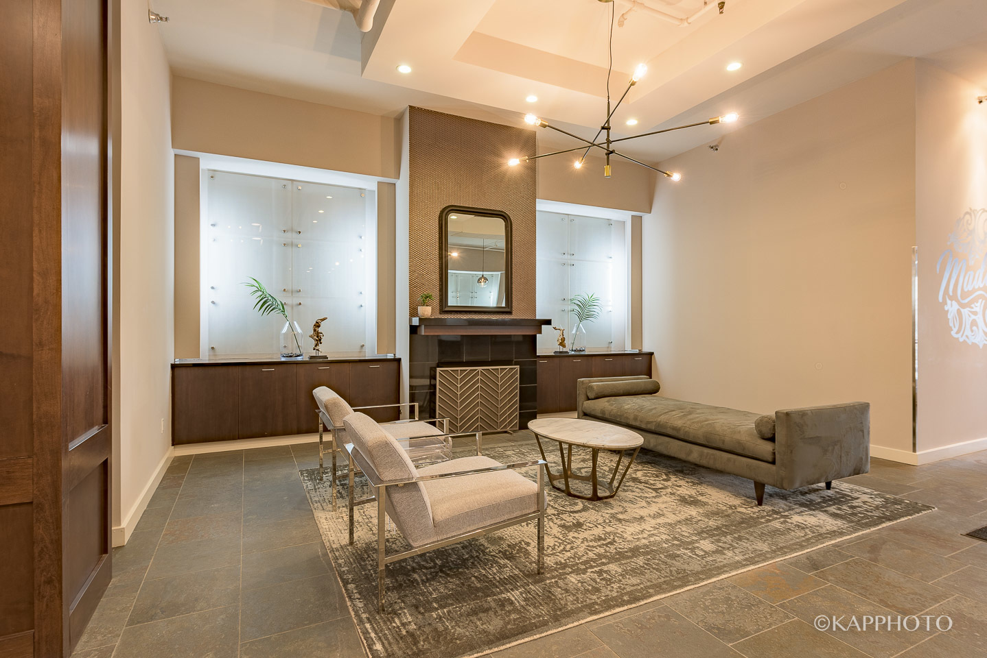 901 W Madison Street Unit: 921