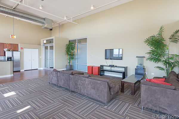 901 W Madison Street Unit: 921