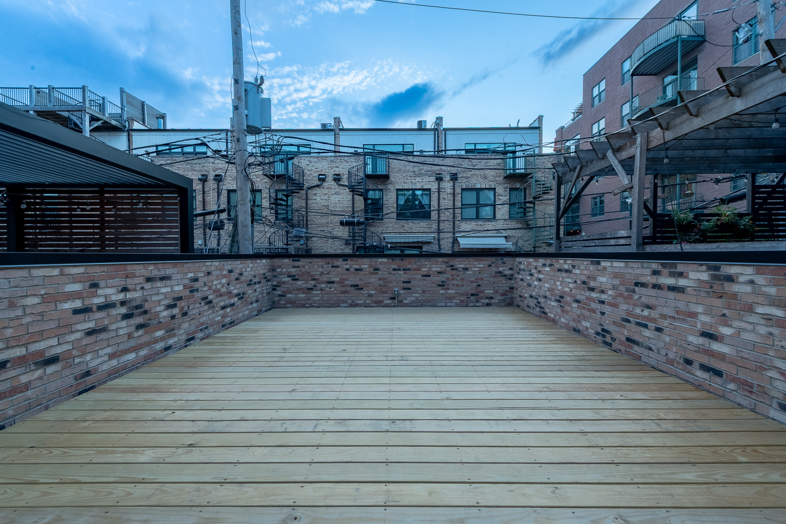 28 N Throop Street Unit: 2