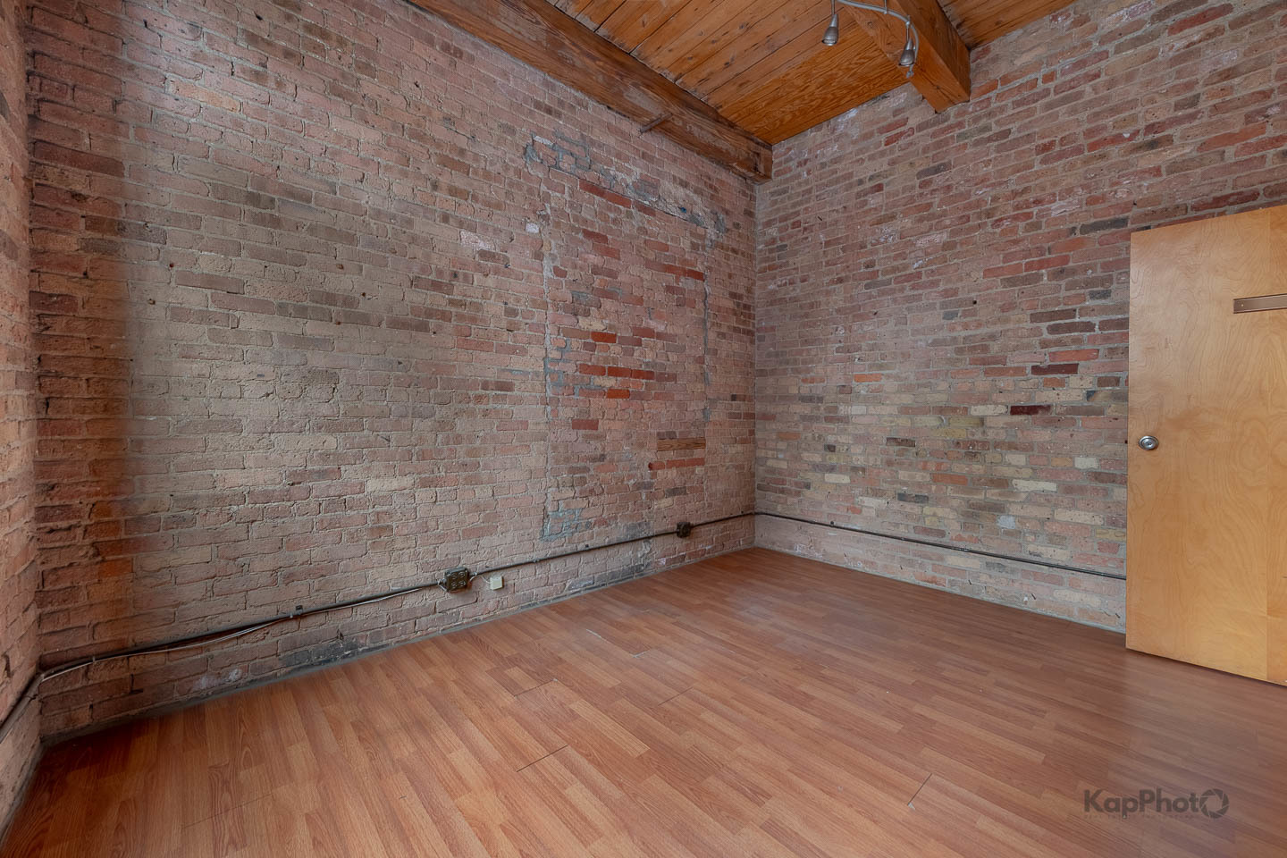 921 W Van Buren Street Unit: 210