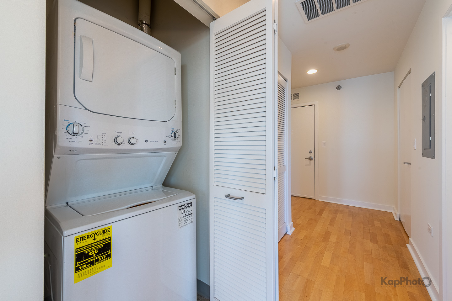 901 W MADISON Street Unit: 921