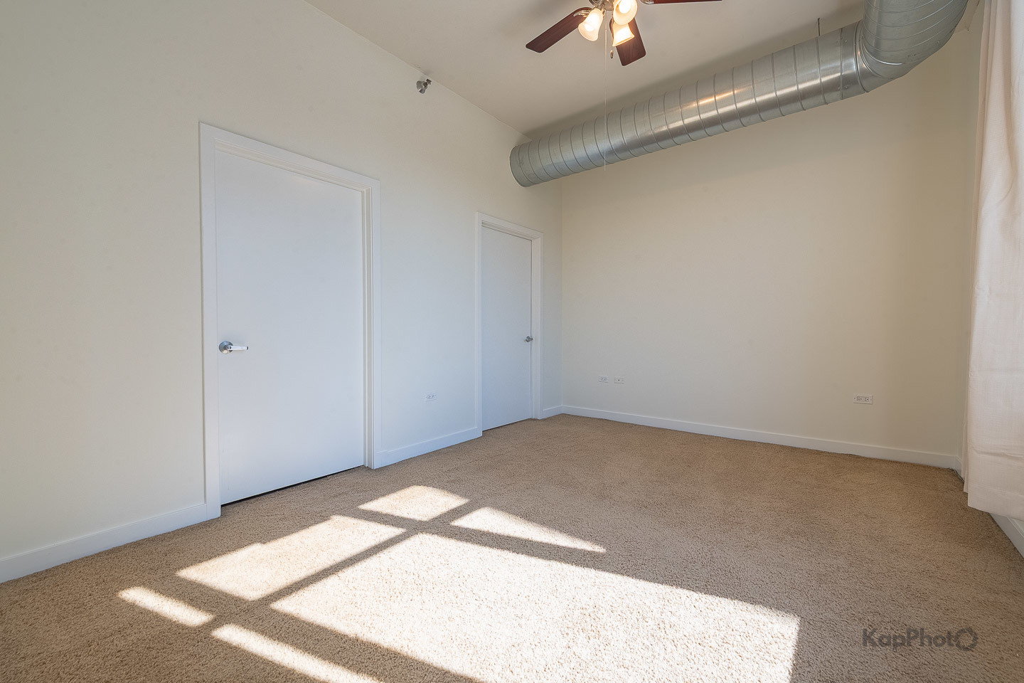 901 W MADISON Street Unit: 921