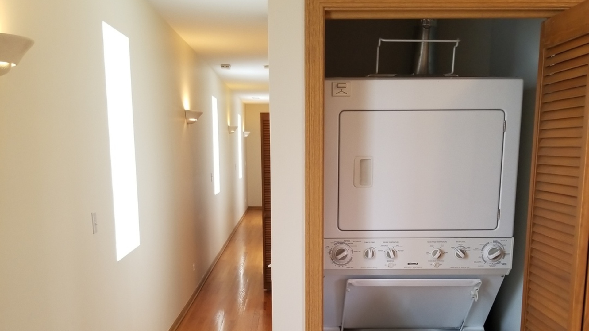 2226 W Monroe Street Unit: 3