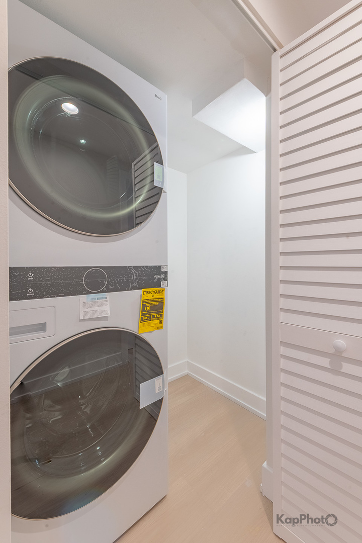 3621 S Wallace Street