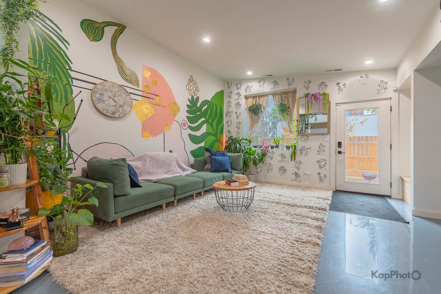 2828 W Wilcox Street