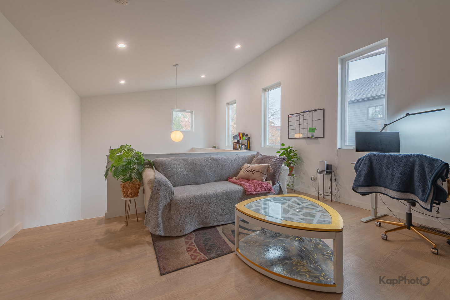 2828 W Wilcox Street