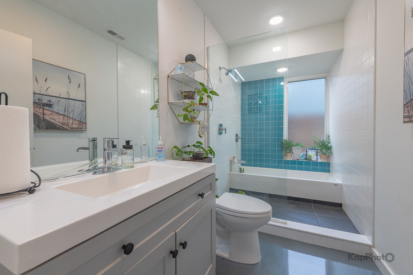 2828 W Wilcox Street