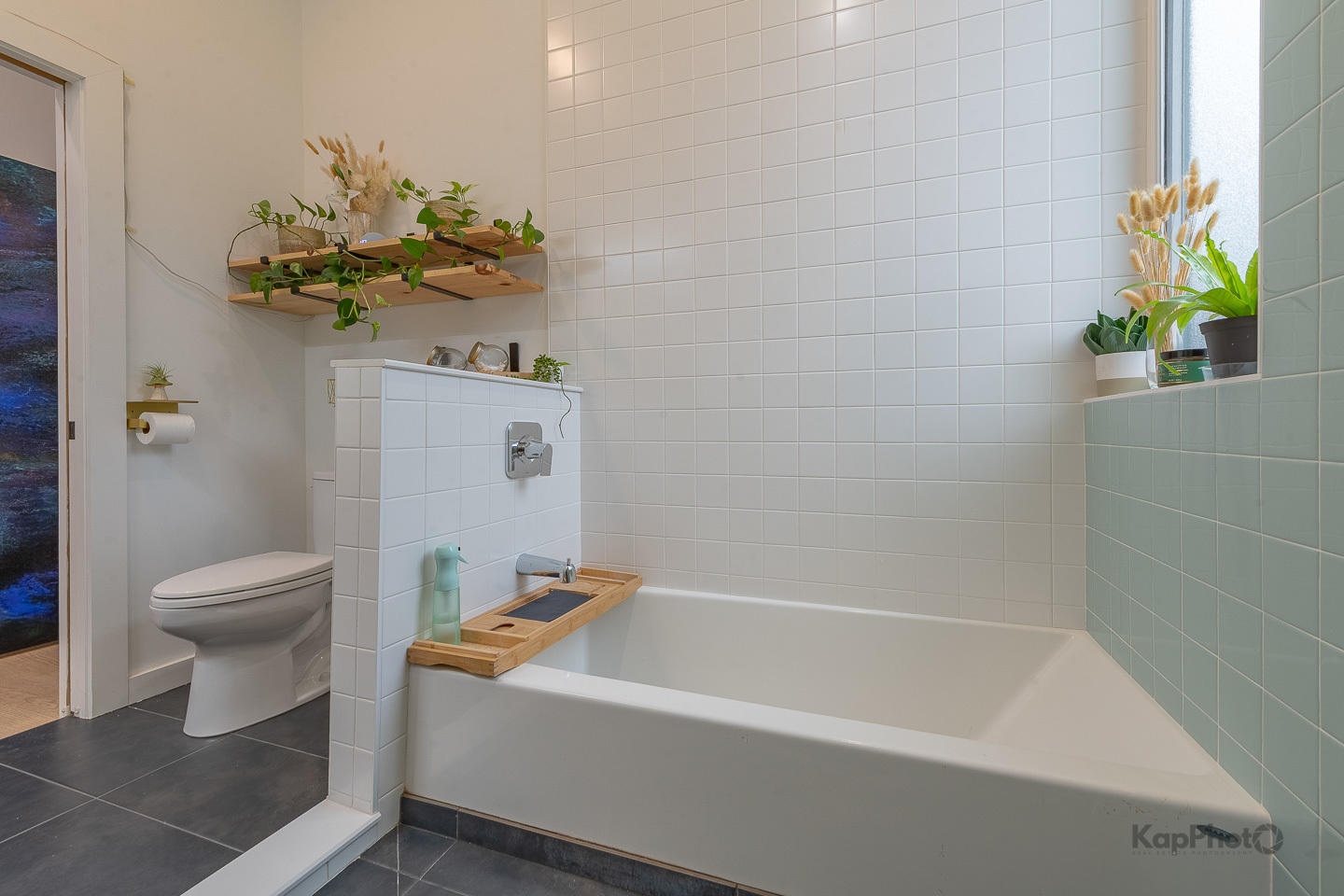 2828 W Wilcox Street