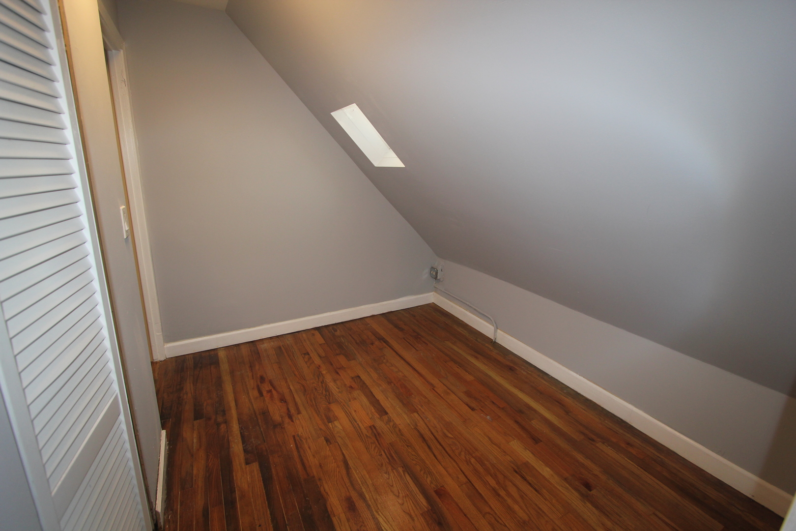 2963 W Nelson Street Unit: 3