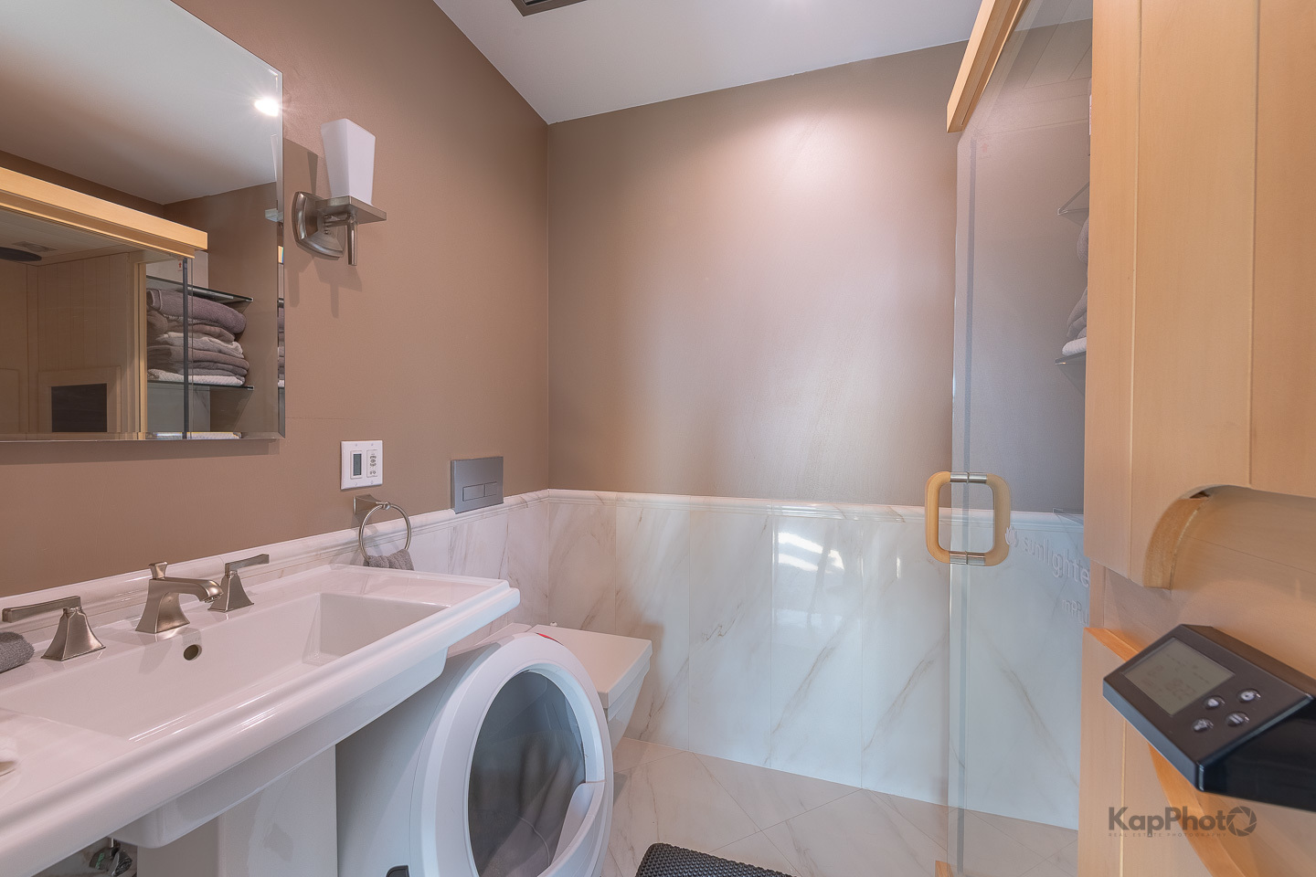 5401 S Hyde Park Boulevard Unit: 1502