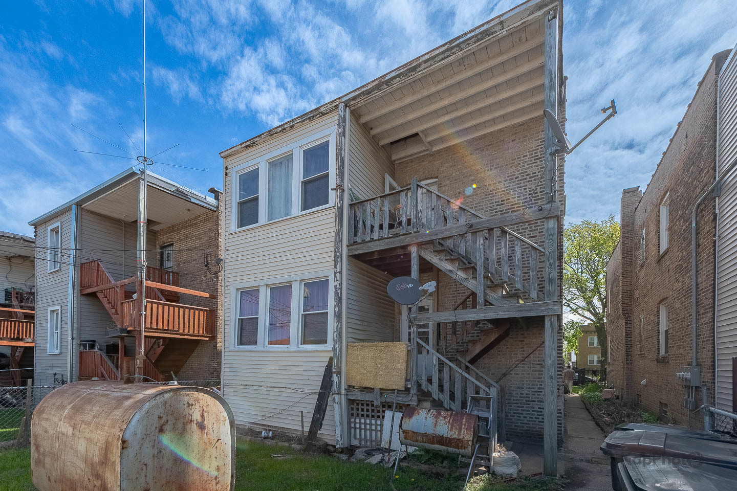 1632 N Linder Avenue