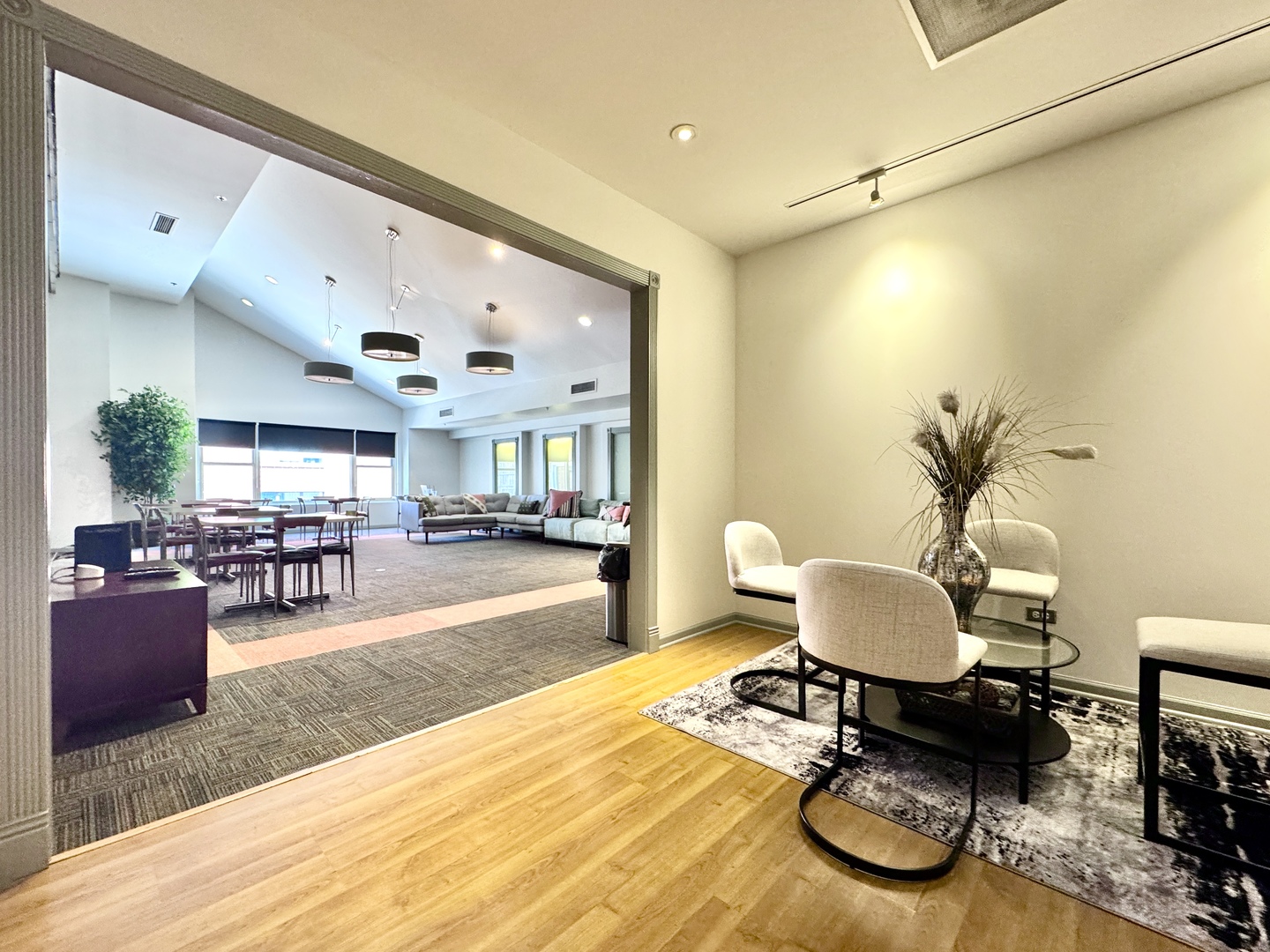 40 E 9th Street Unit: 804