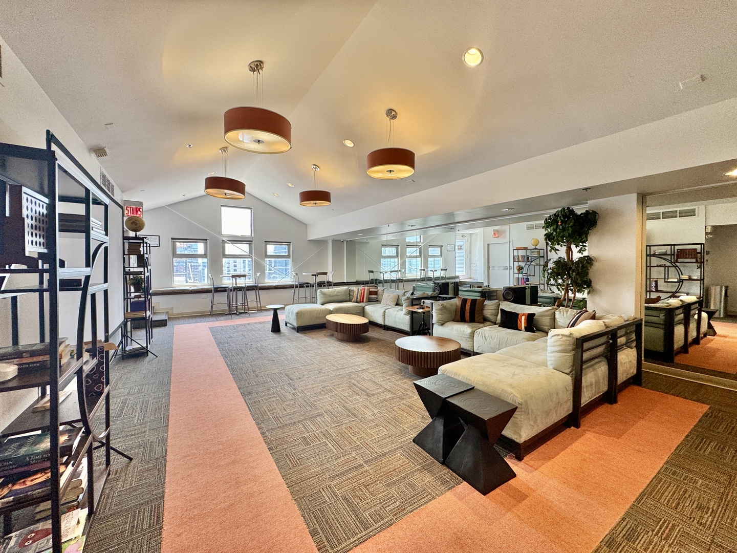 40 E 9th Street Unit: 804