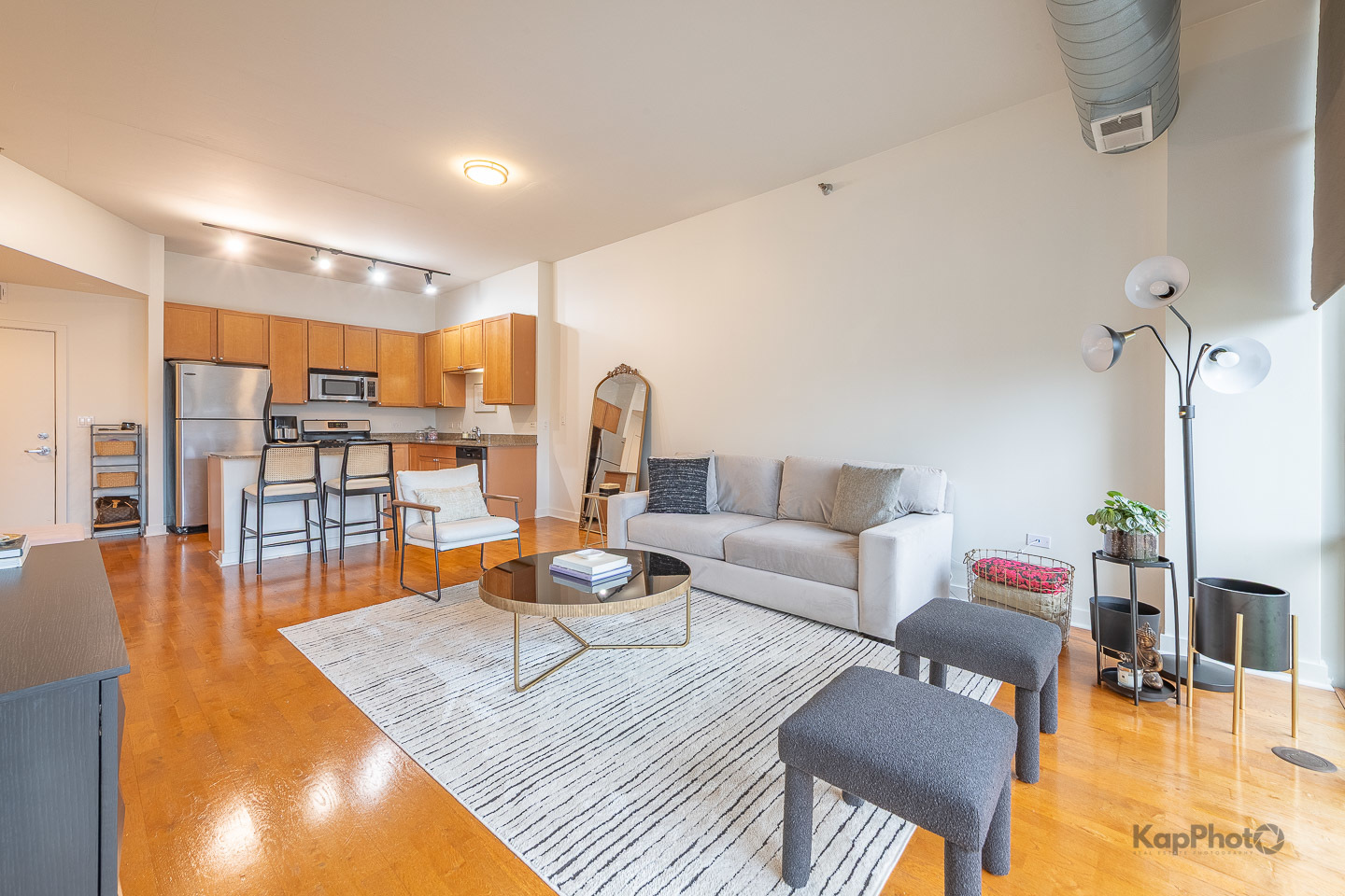 901 W Madison Street Unit: 403