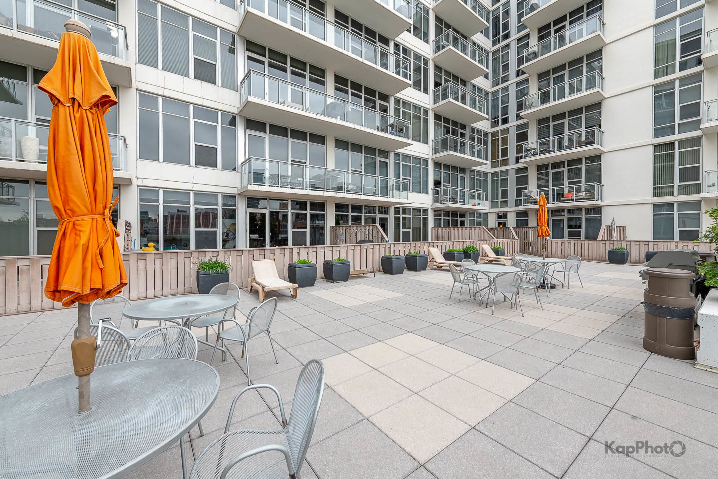 901 W Madison Street Unit: 403