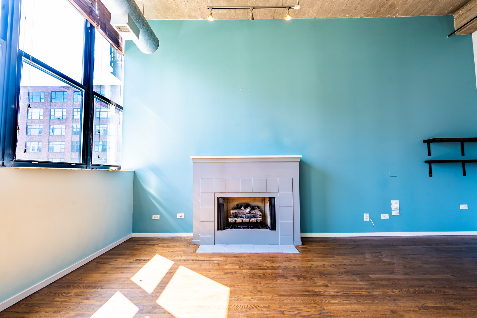 843 W Adams Street Unit: 406