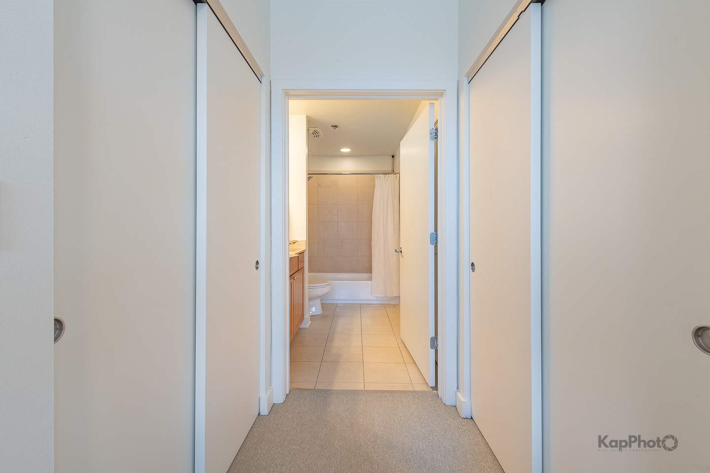 901 W Madison Street Unit: 403