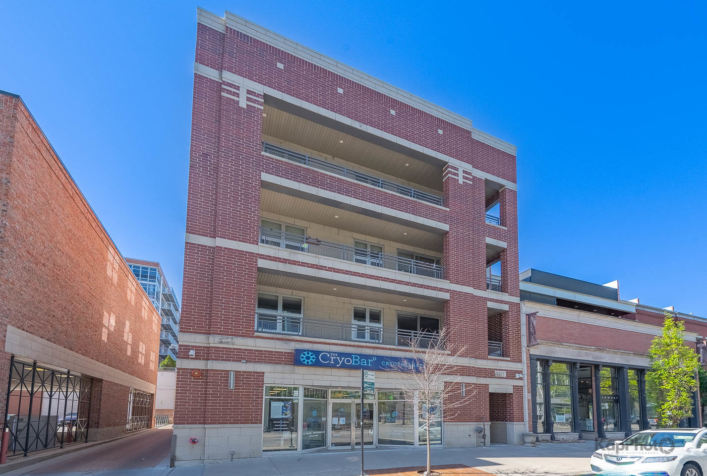 1215 W Madison Street