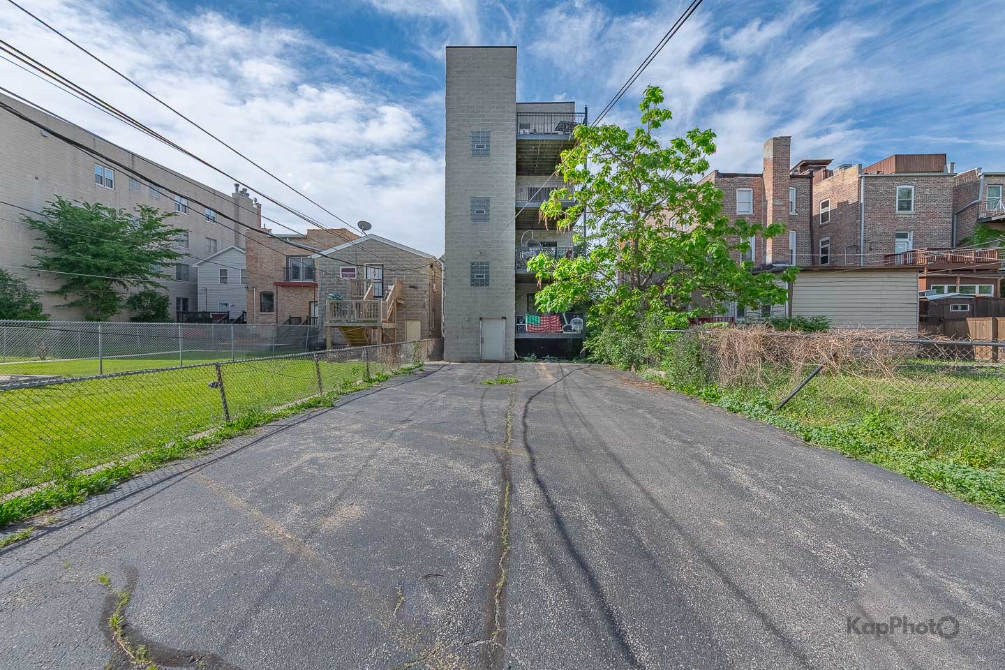 2226 W Monroe Street Unit: 3