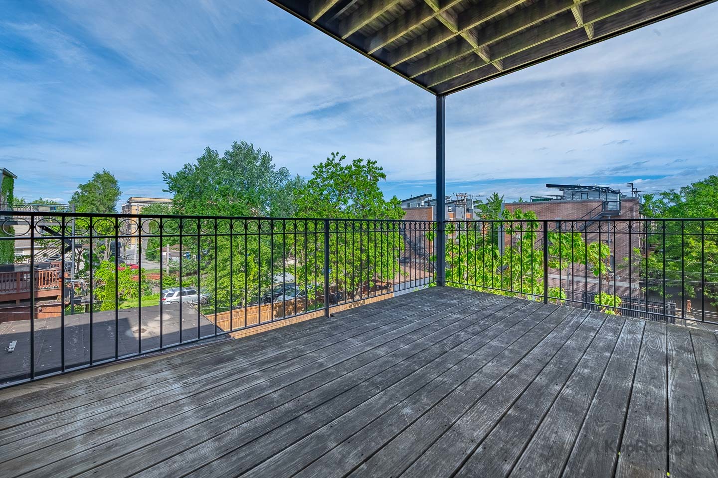 2226 W Monroe Street Unit: 3