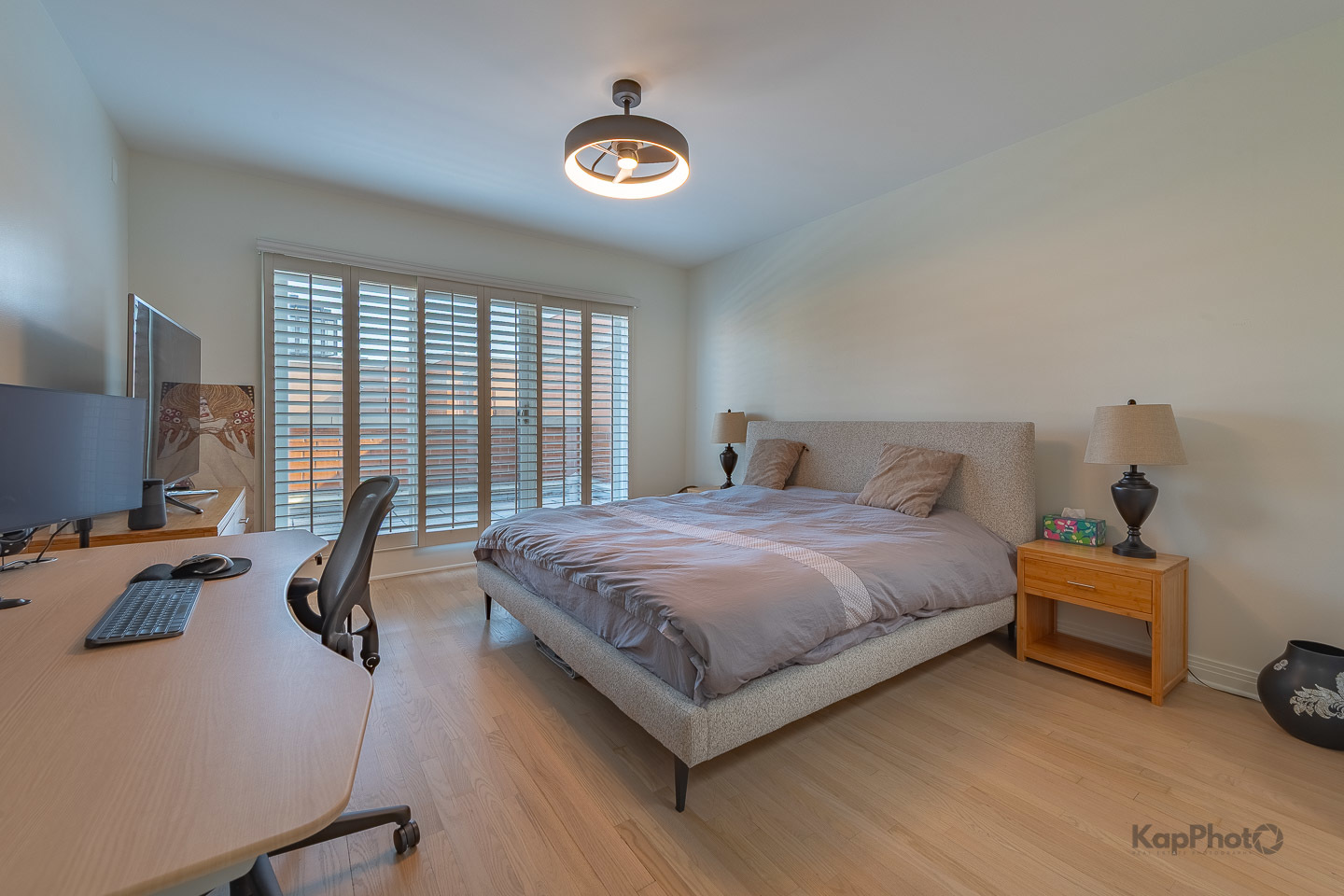 1117 W Monroe Street Unit: 8