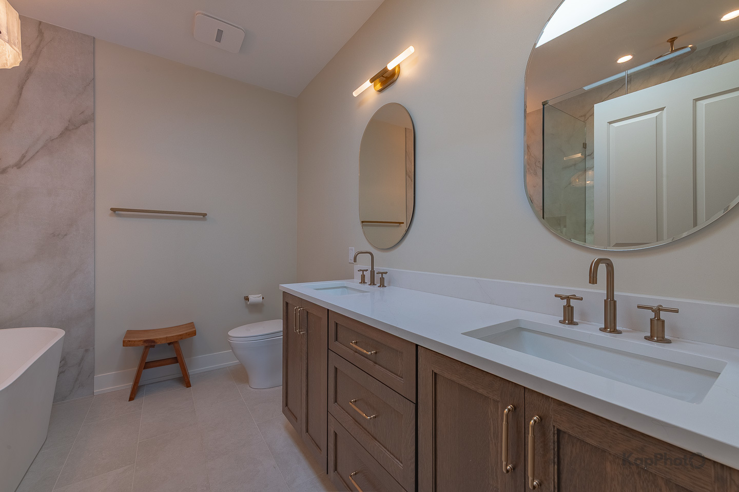 1117 W Monroe Street Unit: 8