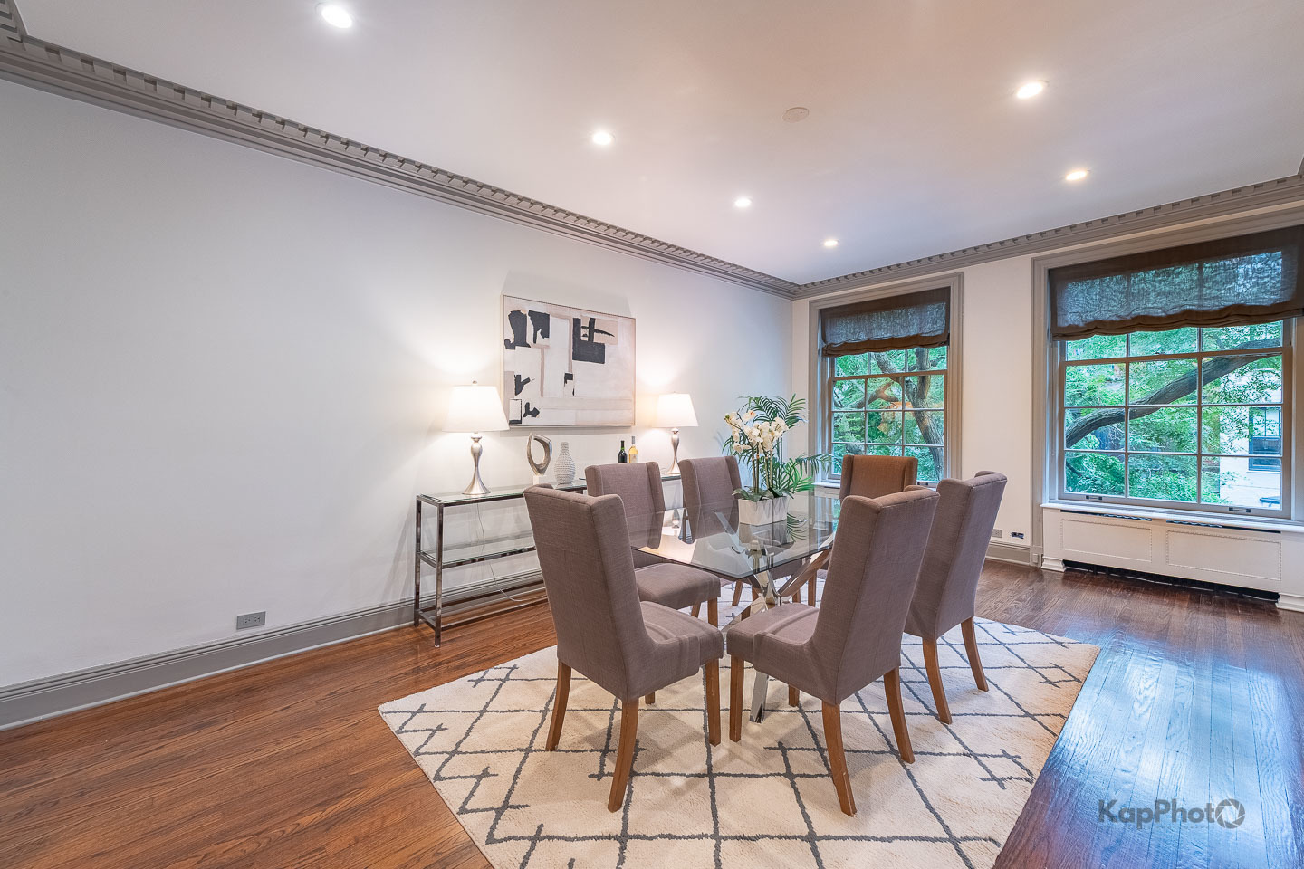 24 E Scott Street Unit: 2
