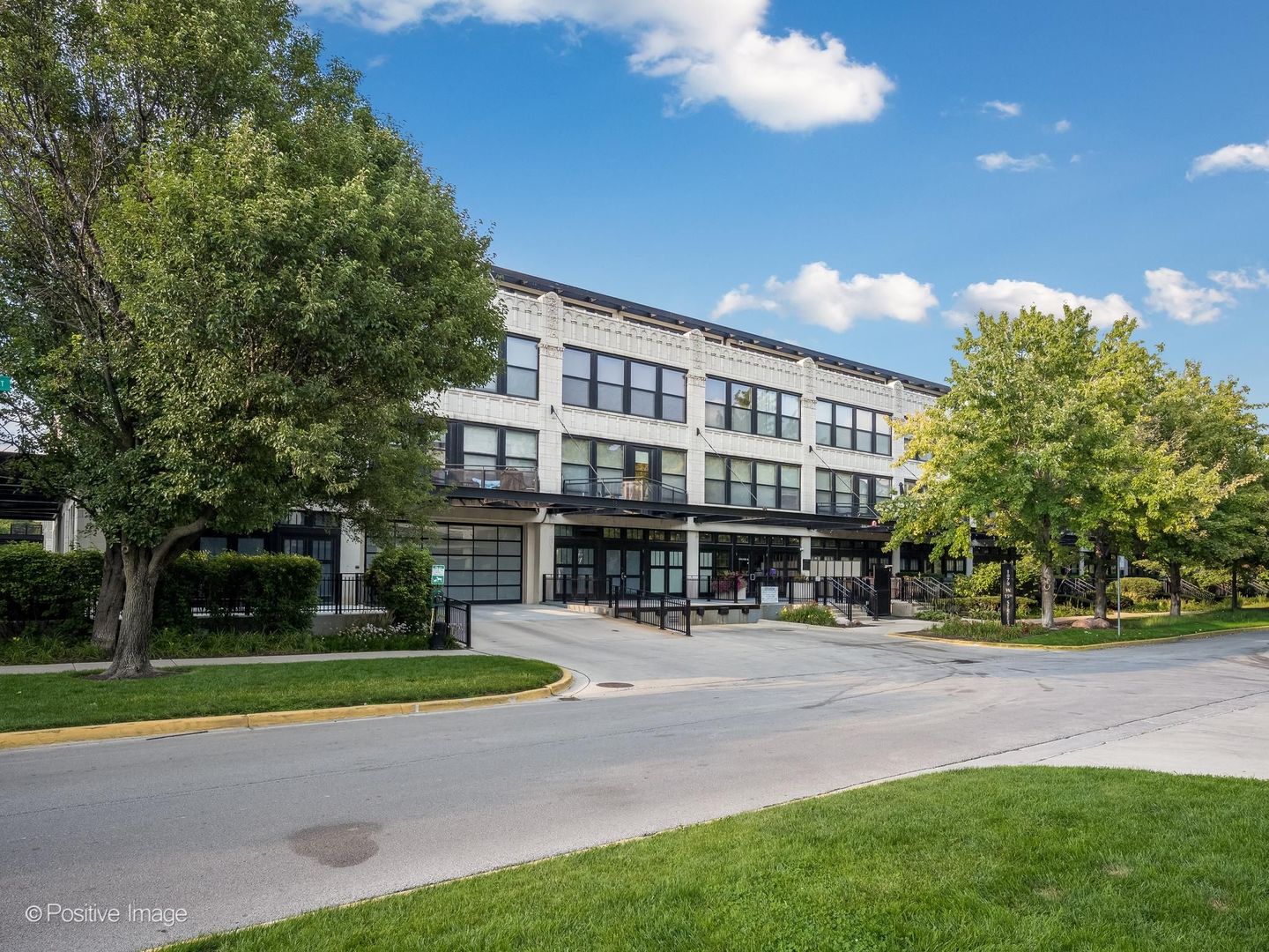 1070 W 15th Street Unit: 309
