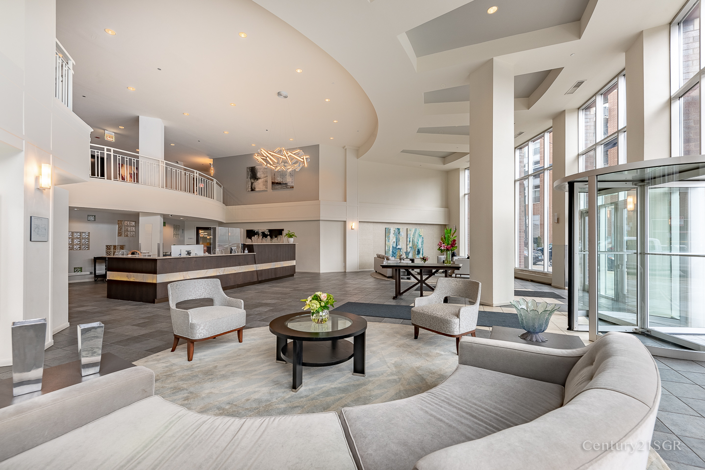 1000 W Adams Street Unit: 316