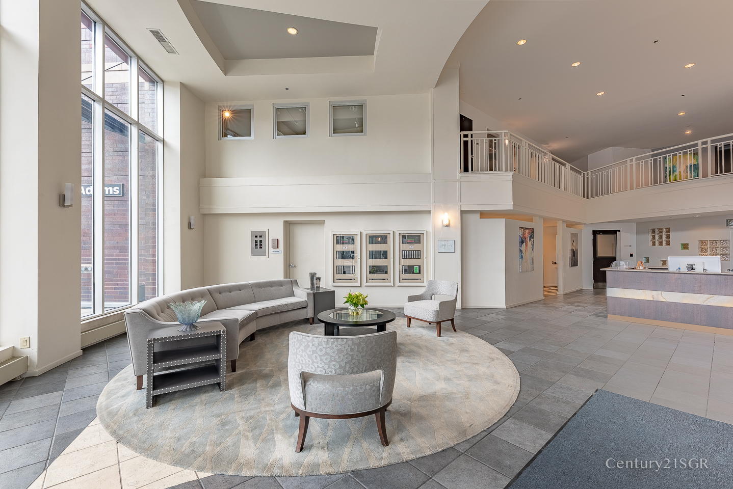 1000 W Adams Street Unit: 316