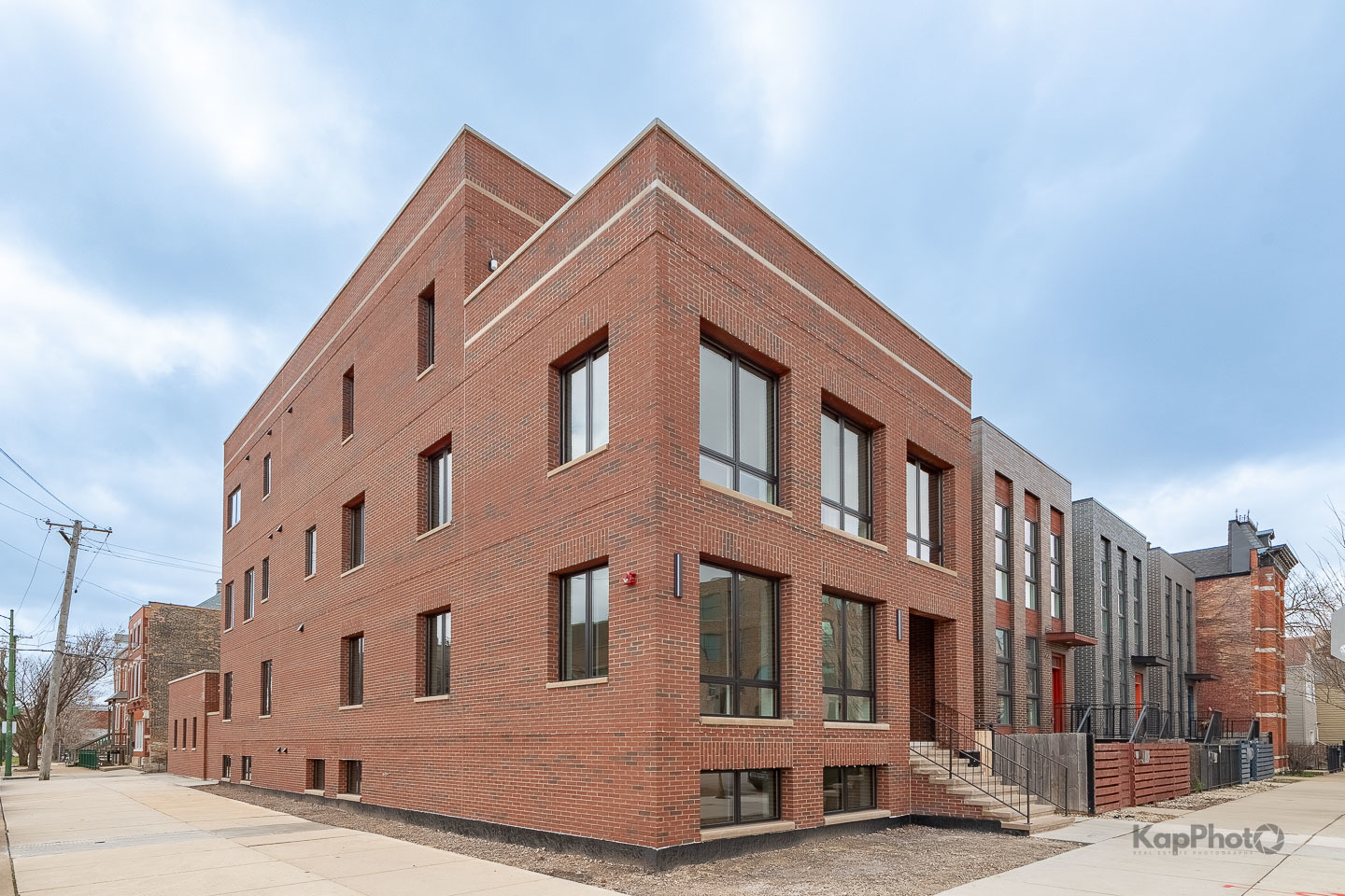 901 W Cullerton Street Unit: 1